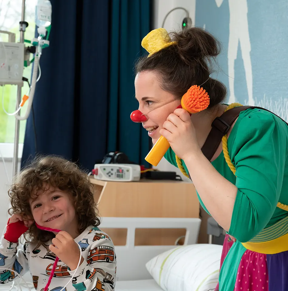 Kölner Klinik Clownin im Kinderkrankenhaus