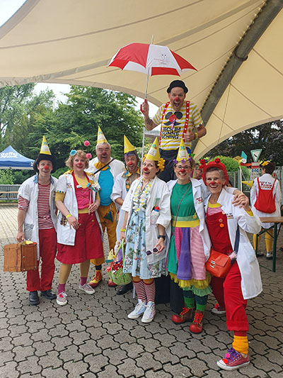 Klinik-Clowns bei Jeck im Sunneshing för Pänz